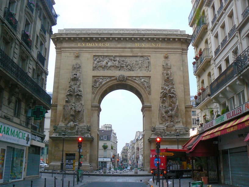 Porte St Denis: Porte St Denis 004
